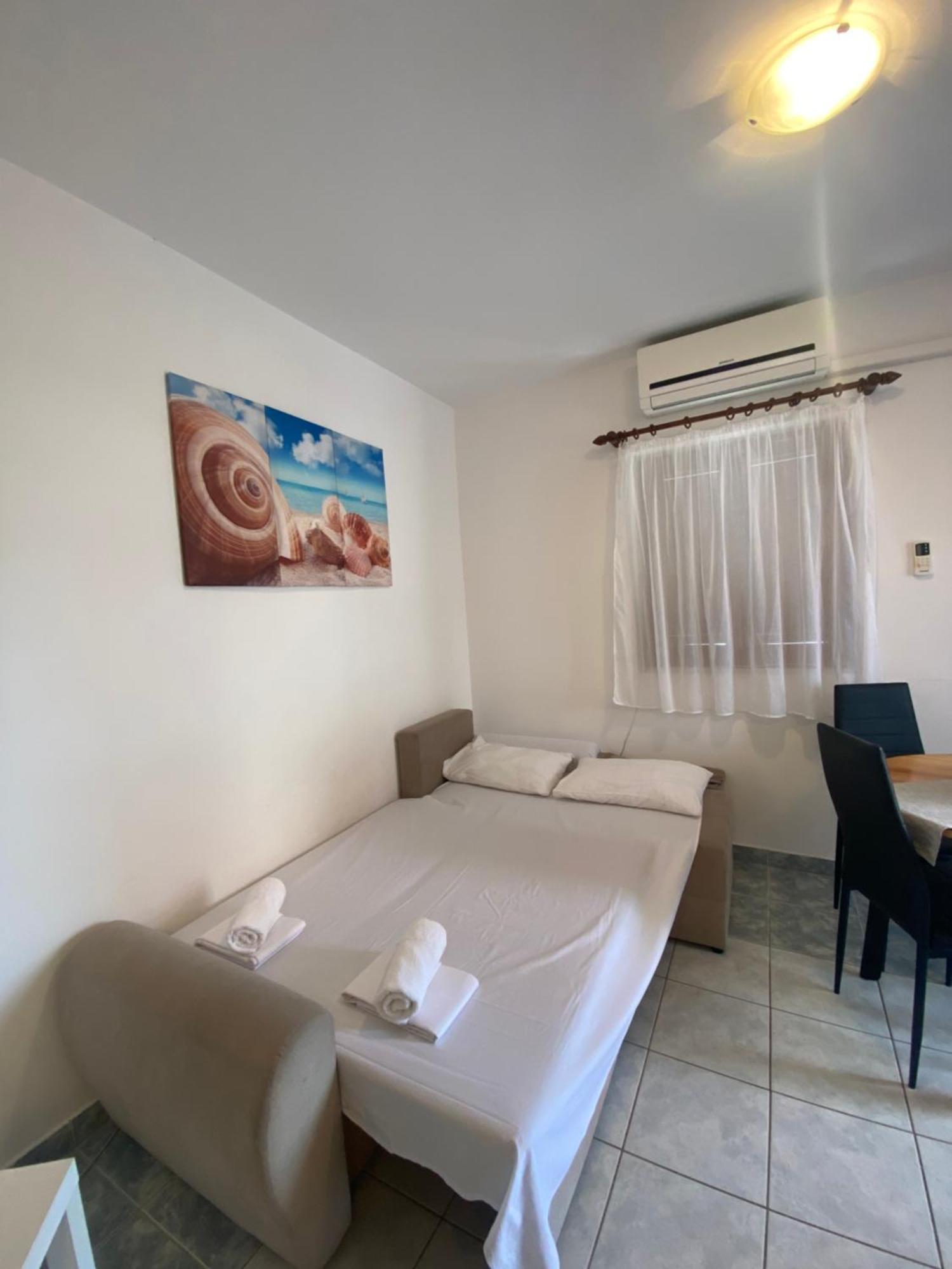 Novalja Beach Apartment Экстерьер фото